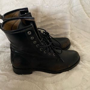 Frye Veronica Combat boots size 10